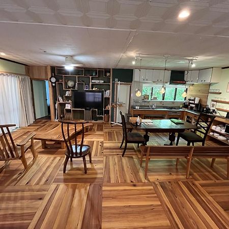 Apartamento こもれび Miyakojima  Exterior foto